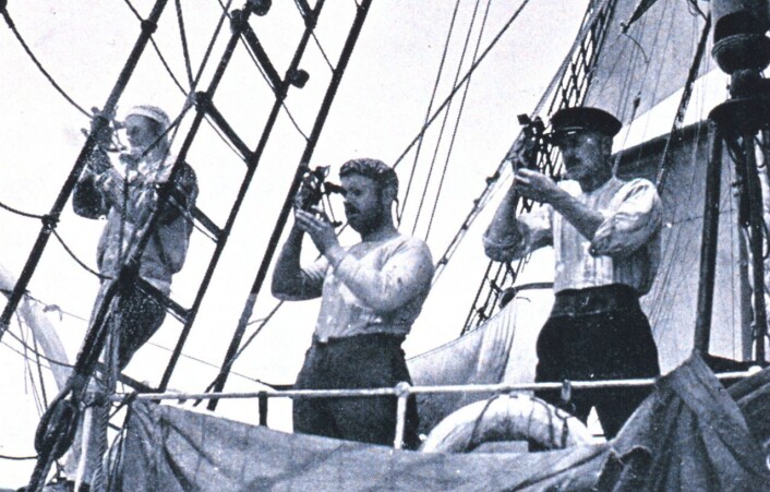 På vei mot ukjent land: Observasjoner fra skuta Fram underveis mot Sydpolen 1910 – 1913. (Foto: Roald Amundsen) På vei mot ukjent land: Observasjoner fra skuta Fram underveis mot Sydpolen 1910 – 1913. (Foto: Roald Amundsen)