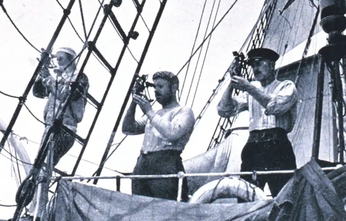 På vei mot ukjent land: Observasjoner fra skuta Fram underveis mot Sydpolen 1910 – 1913. (Foto: Roald Amundsen) På vei mot ukjent land: Observasjoner fra skuta Fram underveis mot Sydpolen 1910 – 1913. (Foto: Roald Amundsen)