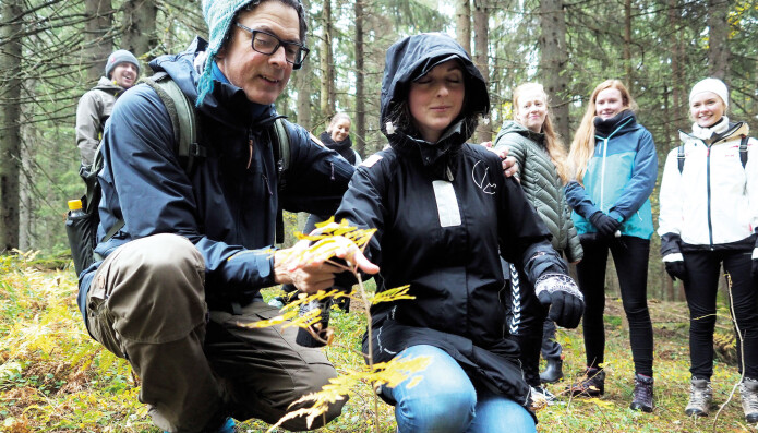– Opplevelsen av å være en del av naturen kan gi mer livsglede og indre ro – og motivere til handling, sier Per Espen Stoknes. (Foto: Ola Sæther) – Opplevelsen av å være en del av naturen kan gi mer livsglede og indre ro – og motivere til handling, sier Per Espen Stoknes. (Foto: Ola Sæther)