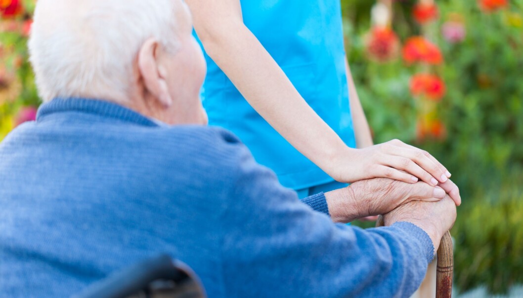 Slow nursing dreier seg ikke om langsom sykepleie, men er en arbeidsmåte der det brukes tid på pasienten. (Foto: Colourbox) Slow nursing dreier seg ikke om langsom sykepleie, men er en arbeidsmåte der det brukes tid på pasienten. (Foto: Colourbox)