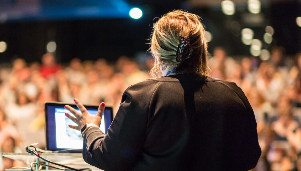 Ønsket utvikling? Mer politisk styring kan føre til krav om mer utdanning fra grupper som vil kompensere for tap av profesjonell frihet. (Illustrasjonsfoto: Matej Kastelic / Shutterstock / NTB scanpix) Ønsket utvikling? Mer politisk styring kan føre til krav om mer utdanning fra grupper som vil kompensere for tap av profesjonell frihet. (Illustrasjonsfoto: Matej Kastelic / Shutterstock / NTB scanpix)