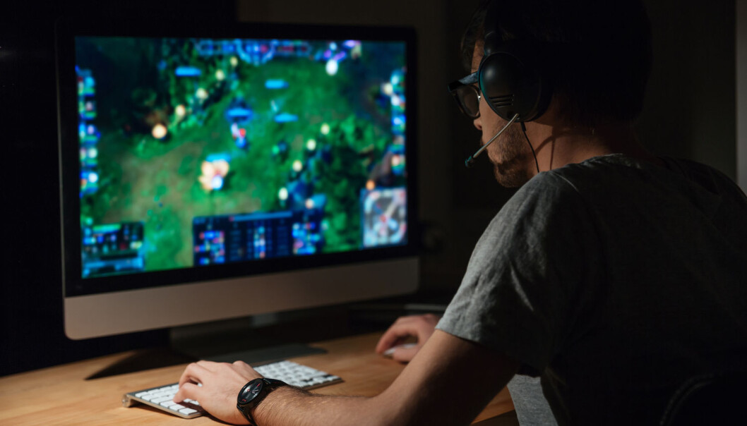 En ny studie konkluderer med at kun mellom 0,3 og 1 prosent av allmennbefolkningen er avhengige av dataspill (Illustrasjonsfoto: Dean Drobot/Shutterstock/NTB scanpix). En ny studie konkluderer med at kun mellom 0,3 og 1 prosent av allmennbefolkningen er avhengige av dataspill (Illustrasjonsfoto: Dean Drobot/Shutterstock/NTB scanpix).