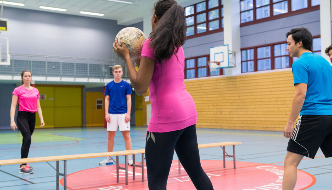 – Elever som ikke har bakgrunn fra idretten er i praksis fratatt muligheten til å kunne oppnå de høyeste karakterene i faget, sier forsker. (Illustrasjonsfoto: Thomas Brun / NTB scanpix) – Elever som ikke har bakgrunn fra idretten er i praksis fratatt muligheten til å kunne oppnå de høyeste karakterene i faget, sier forsker. (Illustrasjonsfoto: Thomas Brun / NTB scanpix)