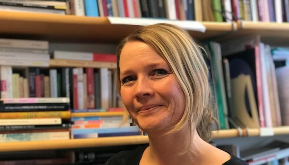Litteraturforsker Aasta Marie Bjorvand Bjørkøy opplever at det er en tendens til at alderdom får en stadig større plass i litteraturen. (Foto: Siw Ellen Jakobsen)