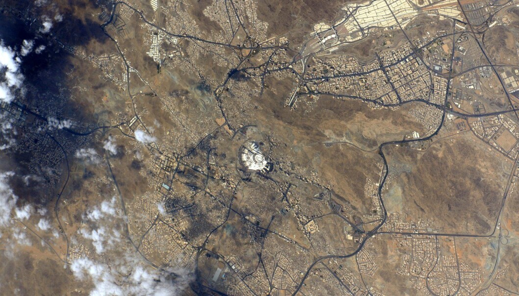 Kelly tvitret dette bildet fra romstasjonen den 23. september 2015 og skrev: #GoodMorning to the Holy City of #Mecca #Makkah! #YearInSpace. (Foto: NASA) Kelly tvitret dette bildet fra romstasjonen den 23. september 2015 og skrev: #GoodMorning to the Holy City of #Mecca #Makkah! #YearInSpace. (Foto: NASA)