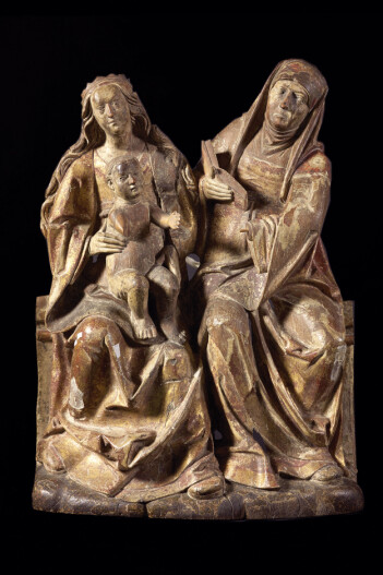St. Anna, moren til jomfru Maria og bestemoren til Jesus, var en svært viktig helgen i Norge før reformasjonen. (Foto: Ellen C. Holte/KHM) St. Anna, moren til jomfru Maria og bestemoren til Jesus, var en svært viktig helgen i Norge før reformasjonen. (Foto: Ellen C. Holte/KHM)