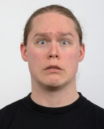 Følelsesuttrykket til denne mannen kan tolkes som både frykt og sinne. Bildet er ikke det samme som ble brukt i studien, men fra samme database. (Foto: Radboud Faces Database) Følelsesuttrykket til denne mannen kan tolkes som både frykt og sinne. Bildet er ikke det samme som ble brukt i studien, men fra samme database. (Foto: Radboud Faces Database)