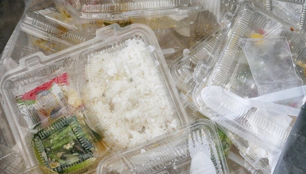 Forskere vil finne løsninger som gjør det mulig å bruke mindre plast i matemballasje.(Illustrasjonsfoto: Colourbox) Forskere vil finne løsninger som gjør det mulig å bruke mindre plast i matemballasje.(Illustrasjonsfoto: Colourbox)