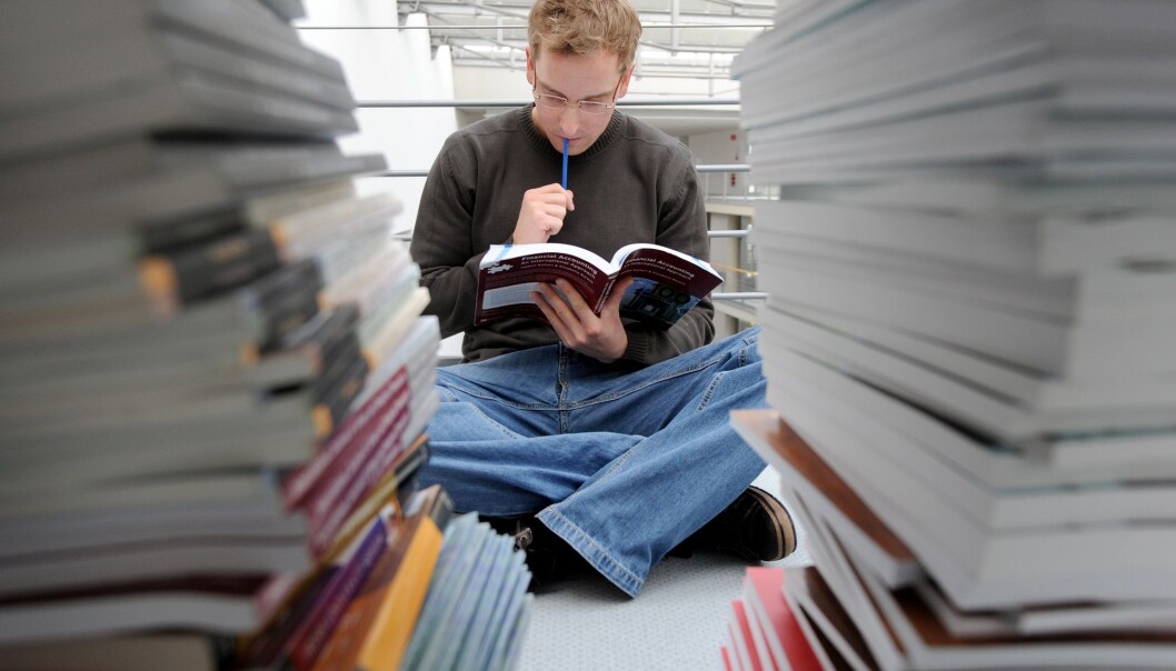 En av seks studenter innrømmer juks i en ny undersøkelse. (Foto: Frank May, NTB scanpix) En av seks studenter innrømmer juks i en ny undersøkelse. (Foto: Frank May, NTB scanpix)