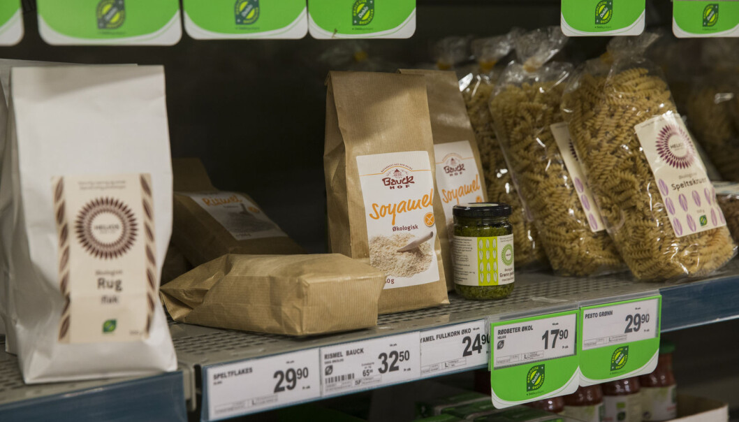Kan et produksjonssystem være bærekraftig hvis det er avhengig av et forbruksmønster som ikke er bærekraftig? spør Arne Grønlund, seniorforsker i NIBIO. (Foto: Berit Roald, NTB scanpix) Kan et produksjonssystem være bærekraftig hvis det er avhengig av et forbruksmønster som ikke er bærekraftig? spør Arne Grønlund, seniorforsker i NIBIO. (Foto: Berit Roald, NTB scanpix)