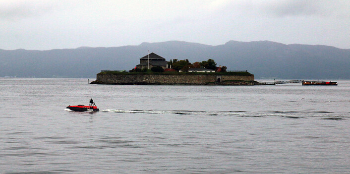Trondheimsfjorden er nå blitt et laboratorium for testing av såkalt autonom teknologi – som blant annet kan erstatte besetningen om bord på båter. (Foto: Idun Haugan/NTNU) Trondheimsfjorden er nå blitt et laboratorium for testing av såkalt autonom teknologi – som blant annet kan erstatte besetningen om bord på båter. (Foto: Idun Haugan/NTNU)