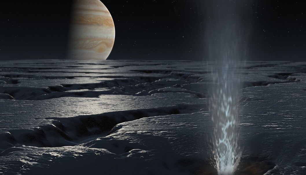 Slik har en kunstner sett for seg at is-geysirene på Europa kan se ut. Overflaten er ekstremt fiendtlig for mennesker, med ekstremt mye stråling fra Jupiter og temperaturer under -160 grader. (Bilde: Science Photo Library/NTB Scanpix) Slik har en kunstner sett for seg at is-geysirene på Europa kan se ut. Overflaten er ekstremt fiendtlig for mennesker, med ekstremt mye stråling fra Jupiter og temperaturer under -160 grader. (Bilde: Science Photo Library/NTB Scanpix)