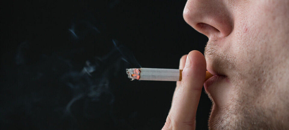 Unge menn som røyker har høyere risiko for at sine fremtidige barn får astma enn ikke-røykere. (Foto: Shutterstock / NTB scanpix)