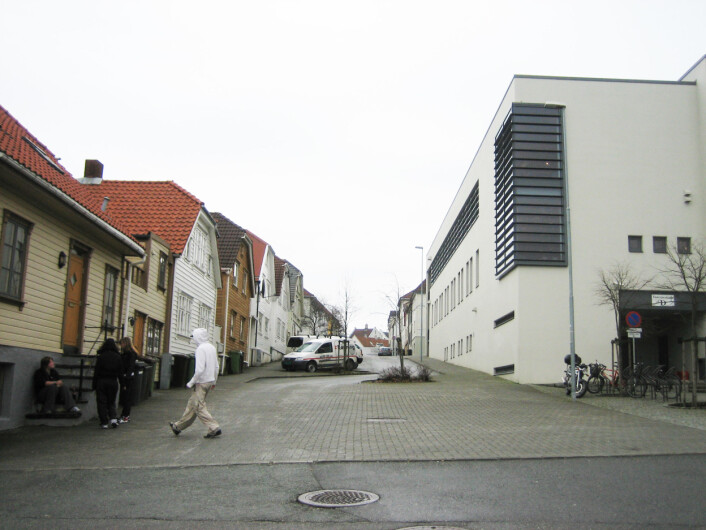 Møte mellom gammelt og nytt. Fra Stavanger 2007. Foto: Cornelis Horn Evensen, NIKU Møte mellom gammelt og nytt. Fra Stavanger 2007. Foto: Cornelis Horn Evensen, NIKU