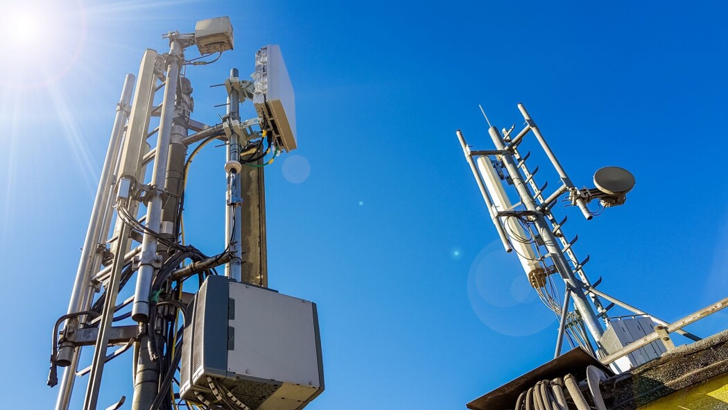Flere har uttrykt bekymring og mener 5G er farlig. Men stemmer det? (Illustrasjonsfoto: TPROduction / Shutterstock / NTB scanpix) Flere har uttrykt bekymring og mener 5G er farlig. Men stemmer det? (Illustrasjonsfoto: TPROduction / Shutterstock / NTB scanpix)