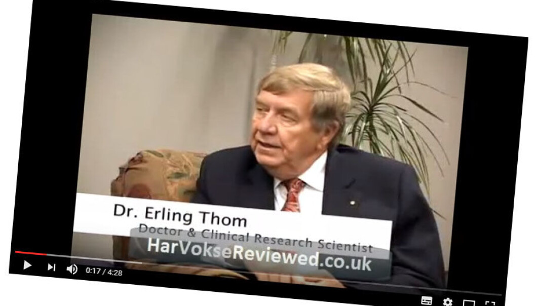 Faksimile fra YouTube: Erling Thom promoterer produktet HarVokse, som skal bedre hårveksten. (Videoen tilhører HarVokseClinic.com.) Faksimile fra YouTube: Erling Thom promoterer produktet HarVokse, som skal bedre hårveksten. (Videoen tilhører HarVokseClinic.com.)