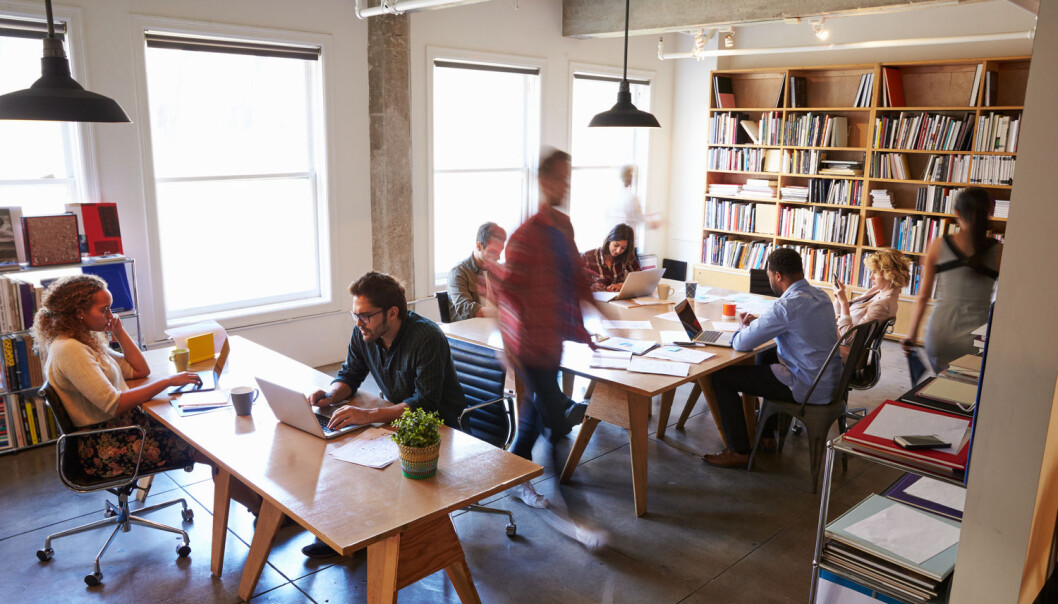 Studenter som har fordypet seg i norskfaget, får mer relevante jobber enn de som for eksempel har studert filosofi, ifølge ny rapport. (Foto: Shutterstock / NTB scanpix) Studenter som har fordypet seg i norskfaget, får mer relevante jobber enn de som for eksempel har studert filosofi, ifølge ny rapport. (Foto: Shutterstock / NTB scanpix)