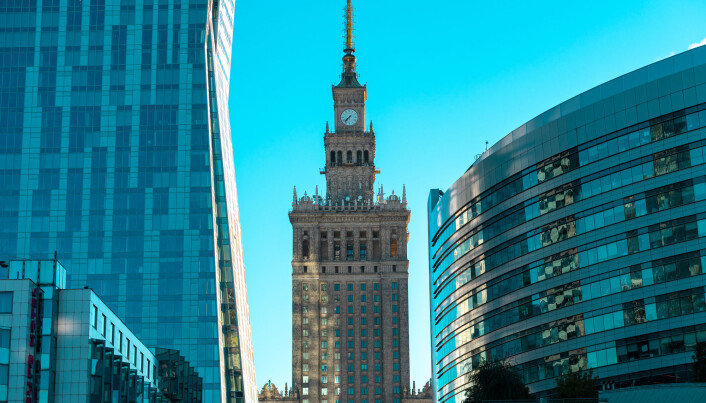 Polens økonomi går så det suser. Nå er arbeidsledigheten rekordlav og færre har behov for å reise ut for å få seg jobb. Her fra Paradeplassen i Warszawa. (Foto:TR STOK / Shutterstock / NTB scanpix) Polens økonomi går så det suser. Nå er arbeidsledigheten rekordlav og færre har behov for å reise ut for å få seg jobb. Her fra Paradeplassen i Warszawa. (Foto:TR STOK / Shutterstock / NTB scanpix)