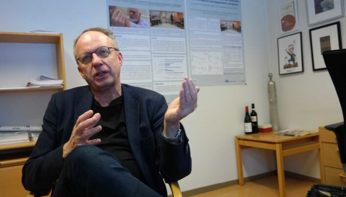 Lege og forsker, Bjørn Lichtwarck har lenge jobbet med å utvikle en behandlingsmodell som kan bedre psykologiske og adferdsmessige symptomer hos demenspasienter. (Foto: Frank Roar Byenstuen). Lege og forsker, Bjørn Lichtwarck har lenge jobbet med å utvikle en behandlingsmodell som kan bedre psykologiske og adferdsmessige symptomer hos demenspasienter. (Foto: Frank Roar Byenstuen).