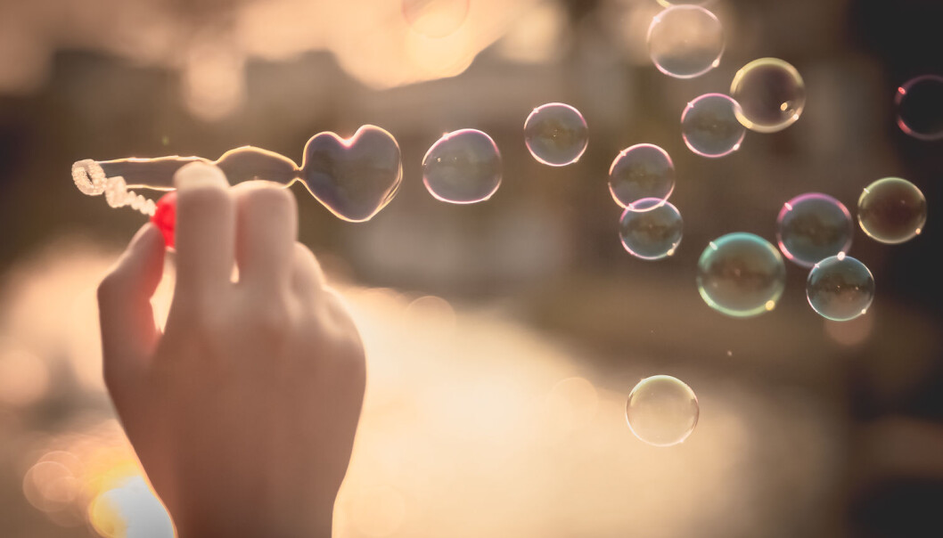 Kjærlighetshormonet oksytocin vekker interesse over alt. Nå har et oppsiktsvekkende funn av stoffet i blod vakt oppsikt blant internasjonale forskere. (Foto: olakumalo, Shutterstock, NTB scanpix) Kjærlighetshormonet oksytocin vekker interesse over alt. Nå har et oppsiktsvekkende funn av stoffet i blod vakt oppsikt blant internasjonale forskere. (Foto: olakumalo, Shutterstock, NTB scanpix)
