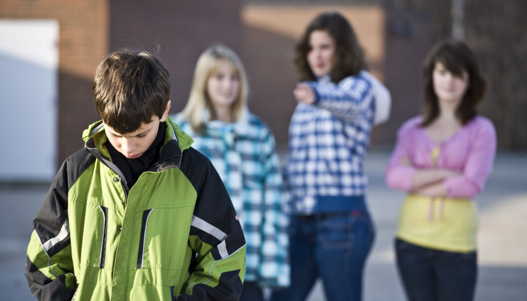 – Det er flaut å bli mobbet, og mange prøver å skjule det for både læreren og foreldrene. Hvis læreren har et godt forhold til elevene, er det lettere å si ifra. Foreldrene er ikke på skolen og kan ikke ta ansvar når de ikke er der, sier Anne Mari Undheim, forsker ved NTNU. (Foto: O Driscoll Imaging, Shutterstock, NTB scanpix) – Det er flaut å bli mobbet, og mange prøver å skjule det for både læreren og foreldrene. Hvis læreren har et godt forhold til elevene, er det lettere å si ifra. Foreldrene er ikke på skolen og kan ikke ta ansvar når de ikke er der, sier Anne Mari Undheim, forsker ved NTNU. (Foto: O Driscoll Imaging, Shutterstock, NTB scanpix)