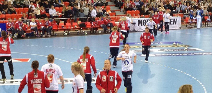 Oppvarming i Golden League i Norge. Foto: Matt Spencer Oppvarming i Golden League i Norge. Foto: Matt Spencer