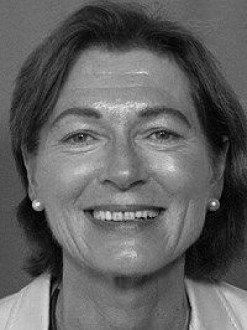 - Vi håper at så mange unge kvinner som mulig benytter seg av muligheten til å få HPV-vaksinen gratis, sier avdelingsdirektør Britt Wolden ved vaksineavdelingen på Folkehelseinstituttet. (Foto: FHI) - Vi håper at så mange unge kvinner som mulig benytter seg av muligheten til å få HPV-vaksinen gratis, sier avdelingsdirektør Britt Wolden ved vaksineavdelingen på Folkehelseinstituttet. (Foto: FHI)