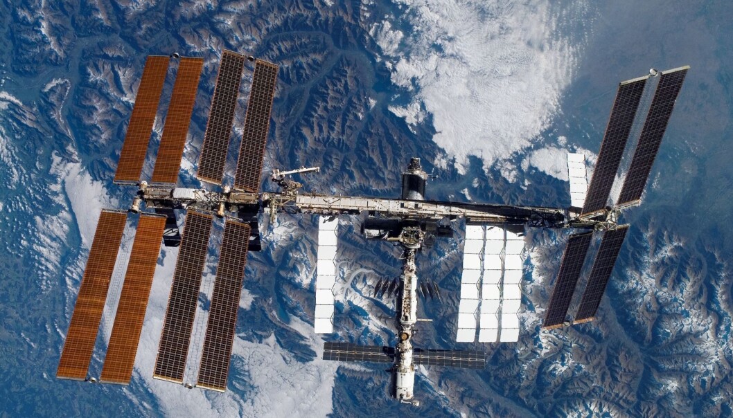 Den internasjonale romstasjonen (ISS) kan snart bli mål for private feriereiser, håper NASA. (Foto NASA / AP / NTB scanpix) Den internasjonale romstasjonen (ISS) kan snart bli mål for private feriereiser, håper NASA. (Foto NASA / AP / NTB scanpix)