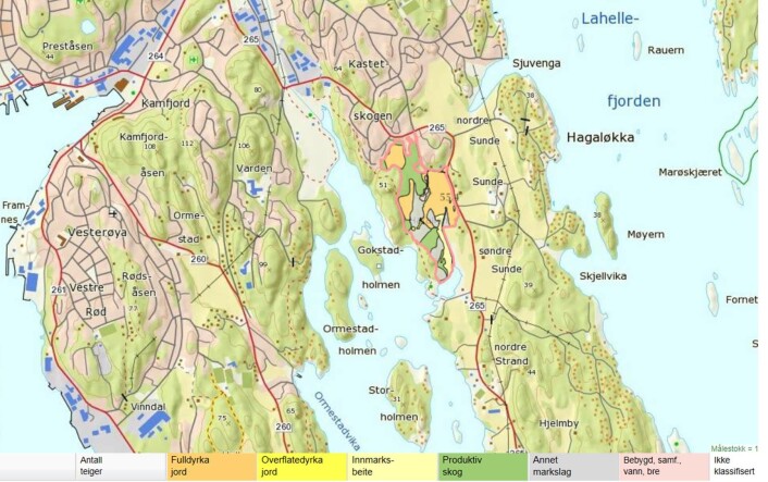 På kartet over Østerøya er befaringsområdet framhevet med egne farger. Standardiserte farger angir klassifikasjon av ulike typer jord- og skogbruksareal. (Foto: (Kart: NIBIO)) På kartet over Østerøya er befaringsområdet framhevet med egne farger. Standardiserte farger angir klassifikasjon av ulike typer jord- og skogbruksareal. (Foto: (Kart: NIBIO))