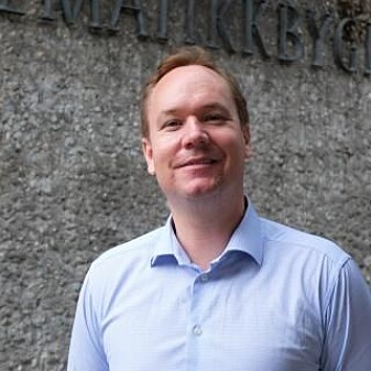 Anders Hansen er professor II ved Matematisk institutt ved Universitetet i Oslo og har sin egen forskergruppe ved University of Cambridge. (Foto: Eivind Torgersen/UiO) Anders Hansen er professor II ved Matematisk institutt ved Universitetet i Oslo og har sin egen forskergruppe ved University of Cambridge. (Foto: Eivind Torgersen/UiO)