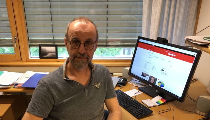 Professor i pedagogikk ved Universitetet i Oslo, Helge Strømsø, tror det vil være nyttig om kritisk kildevurdering blir en mer integrert del av undervisningen i skolen. (Foto: Ulf Grefsgård). Professor i pedagogikk ved Universitetet i Oslo, Helge Strømsø, tror det vil være nyttig om kritisk kildevurdering blir en mer integrert del av undervisningen i skolen. (Foto: Ulf Grefsgård).