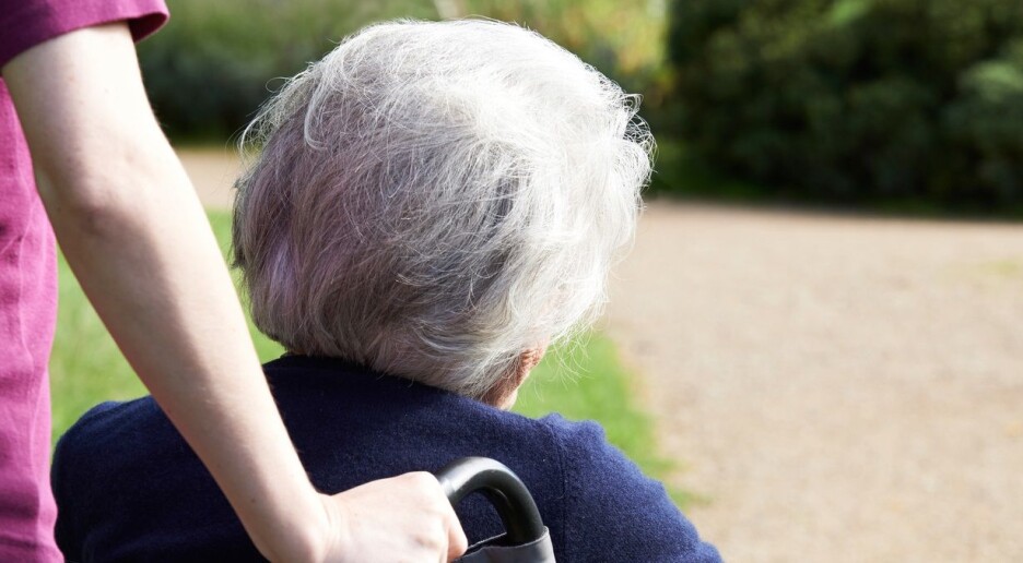 En av tre sykehjemsbeboere med demens hadde symptomer på angst