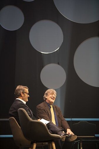 Fry er slett ikke pessimist på vegne av menneskeheten. Vår nysgjerrighet og trangen til å gjøre godt vil nok berge oss. (Foto: Thor Nielsen, NTNU) Fry er slett ikke pessimist på vegne av menneskeheten. Vår nysgjerrighet og trangen til å gjøre godt vil nok berge oss. (Foto: Thor Nielsen, NTNU)