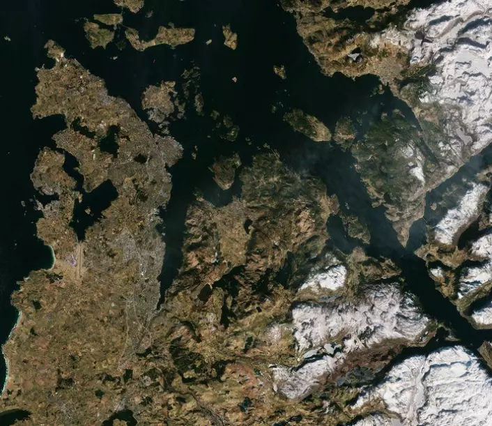 Stavanger i Rogaland sett av den europeiske miljøsatellitten Sentinel-2A den 15. mars 2016. (Foto: ESA/Copernicus)
