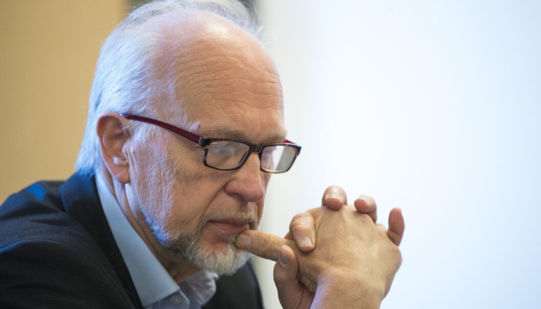 Mandag besluttet styret ved Oslo universitetssykehus at de har tillit til administrerende direktør Bjørn Erikstein (bildet), men han ønsker selv å gå av. (Foto: Terje Pedersen, NTB scanpix) Mandag besluttet styret ved Oslo universitetssykehus at de har tillit til administrerende direktør Bjørn Erikstein (bildet), men han ønsker selv å gå av. (Foto: Terje Pedersen, NTB scanpix)