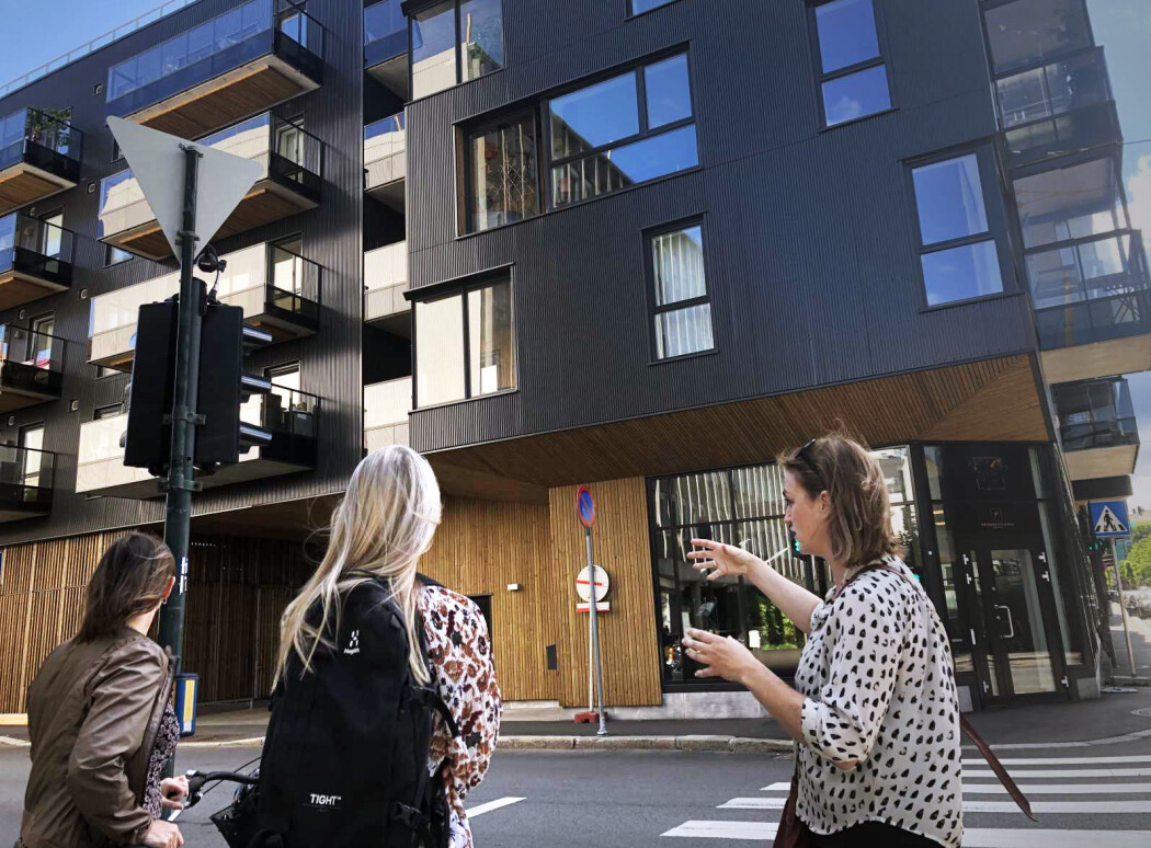 Det har vært mye fokus på det innvendige i bygninger. Arkitekter ved NMBU jobber nå med relasjonen mellom bygg og gate. (Foto: Ingrid Schou) Det har vært mye fokus på det innvendige i bygninger. Arkitekter ved NMBU jobber nå med relasjonen mellom bygg og gate. (Foto: Ingrid Schou)