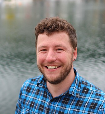 I doktorgraden sin har Tom Langbehn vist hvordan lys begrenser den geografiske utbredelsen av verdens mest tallrike virveldyr. (Foto: Jens Helleland Ådnanes/UiB) I doktorgraden sin har Tom Langbehn vist hvordan lys begrenser den geografiske utbredelsen av verdens mest tallrike virveldyr. (Foto: Jens Helleland Ådnanes/UiB)