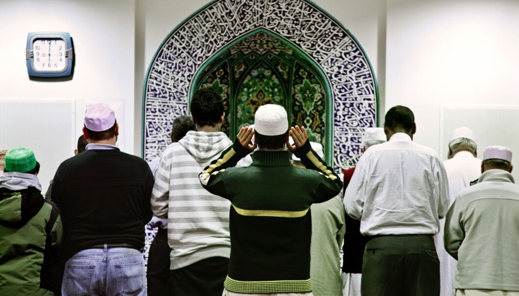 Statsstøtten til muslimske trossamfunn står i fare dersom forslaget om å trekke støtte etter skjønn blir stående. Her fra Norges største moské, Central Jamaat-e Ahl-E Sunnat i Oslo. (Foto: Carl Martin Nordby / Aftenposten / NTB Scanpix) Statsstøtten til muslimske trossamfunn står i fare dersom forslaget om å trekke støtte etter skjønn blir stående. Her fra Norges største moské, Central Jamaat-e Ahl-E Sunnat i Oslo. (Foto: Carl Martin Nordby / Aftenposten / NTB Scanpix)