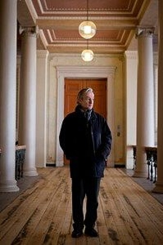 – Ein må nok ta tak i det institusjonelle når ein skal definere forsking i lovverket, for det er institusjonane som kan bli underlagt den typen reglar, seier John Peter Collett, historieprofessor ved UiO. (Foto: Helle Gannestad) – Ein må nok ta tak i det institusjonelle når ein skal definere forsking i lovverket, for det er institusjonane som kan bli underlagt den typen reglar, seier John Peter Collett, historieprofessor ved UiO. (Foto: Helle Gannestad)