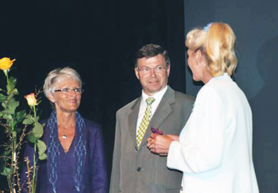 I 2005 samlet Anne-Lise Børresen-Dale verdenseliten av brystkreftforskere i hjembyen Molde. Konferansen ble åpnet av daværende statsminister Kjell Magne Bondevik, også fra Molde. Hans kone Bjørn er en barndomsvenninne av Børresen-Dale. (Foto: Privat)