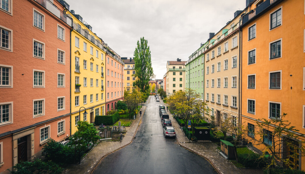 Stockholm er høyt på listen over byer truet av boligboble. Disse boligene ligger i den populære bydelen Vasastan. (Foto: Johan Ahnfalk / Shutterstock / NTB scanpix) Stockholm er høyt på listen over byer truet av boligboble. Disse boligene ligger i den populære bydelen Vasastan. (Foto: Johan Ahnfalk / Shutterstock / NTB scanpix)