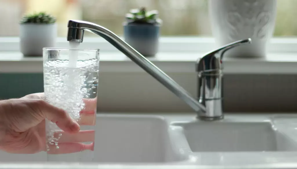 De fleste av oss ser på rent drikkevann som en selvfølge. (Foto: jlwphotography / Shutterstock / NTB scanpix)