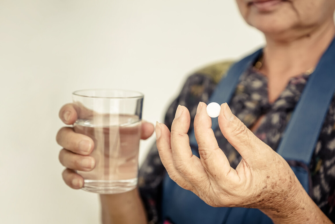 Nesten halvparten av folk over 70 år som ikke har hatt hjertesykdom, tar aspirin hver dag for å forebygge, ifølge ny studie. (Foto: wk1003mike / Shutterstock / NTB scanpix) Nesten halvparten av folk over 70 år som ikke har hatt hjertesykdom, tar aspirin hver dag for å forebygge, ifølge ny studie. (Foto: wk1003mike / Shutterstock / NTB scanpix)