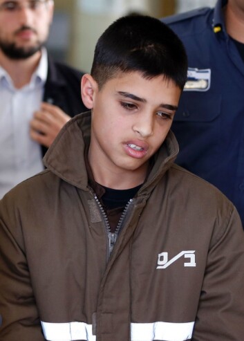 Hva får unge mennesker som Ahmed Manara til å gå løs på fremmede mennesker med kniv? (Foto: Ahmad Gharabli/AFP/NTB scanpix) Hva får unge mennesker som Ahmed Manara til å gå løs på fremmede mennesker med kniv? (Foto: Ahmad Gharabli/AFP/NTB scanpix)