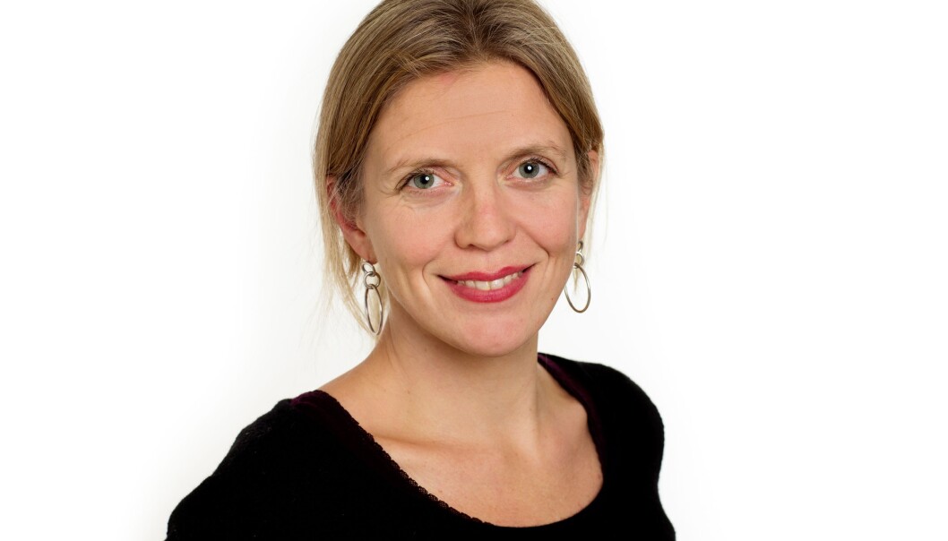 Ingrid Bay-Larsen mener en tettere kobling mellom forskning, politikk og næringsliv kan gjøre forskerne lojale i stedet for uavhengige, til politikk og næringsliv, skriver Ingrid Bay-Larsen i denne kronikken. (Foto: Nordlandsforskning) Ingrid Bay-Larsen mener en tettere kobling mellom forskning, politikk og næringsliv kan gjøre forskerne lojale i stedet for uavhengige, til politikk og næringsliv, skriver Ingrid Bay-Larsen i denne kronikken. (Foto: Nordlandsforskning)