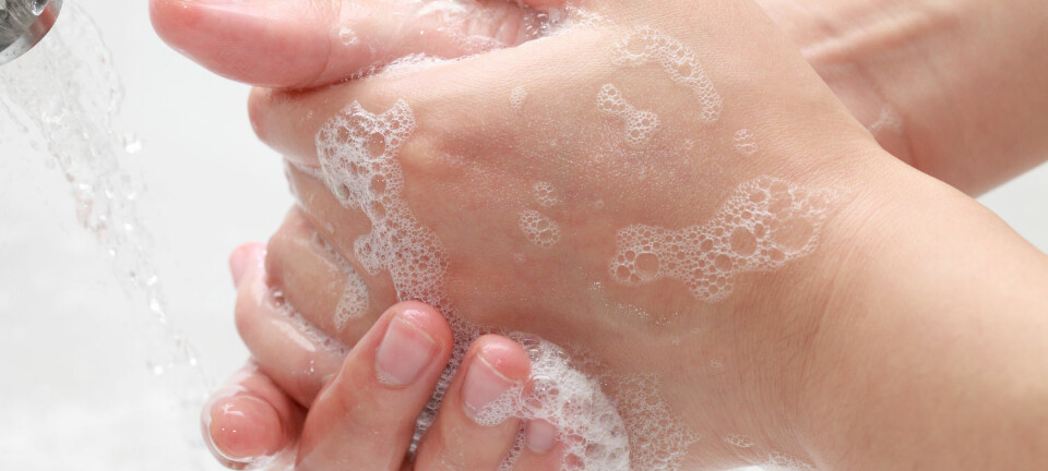 Håndvask kan redde pasienter på sykehus fra å bli smittet med farlige sykdommer. Men de ansatte vasker ikke alltid hendene som de skal. (Foto: Shutterstock/NTB scanpix)