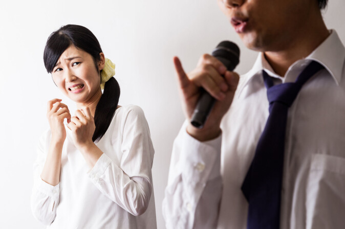 Man kan godt være tonedøv uten å lide av musikalsk anhedoni, og omvendt kan man også ha talent for å spille musikk, selv om man lider av det. (Foto: aijiro / Shutterstock / NTB scanpix) Man kan godt være tonedøv uten å lide av musikalsk anhedoni, og omvendt kan man også ha talent for å spille musikk, selv om man lider av det. (Foto: aijiro / Shutterstock / NTB scanpix)
