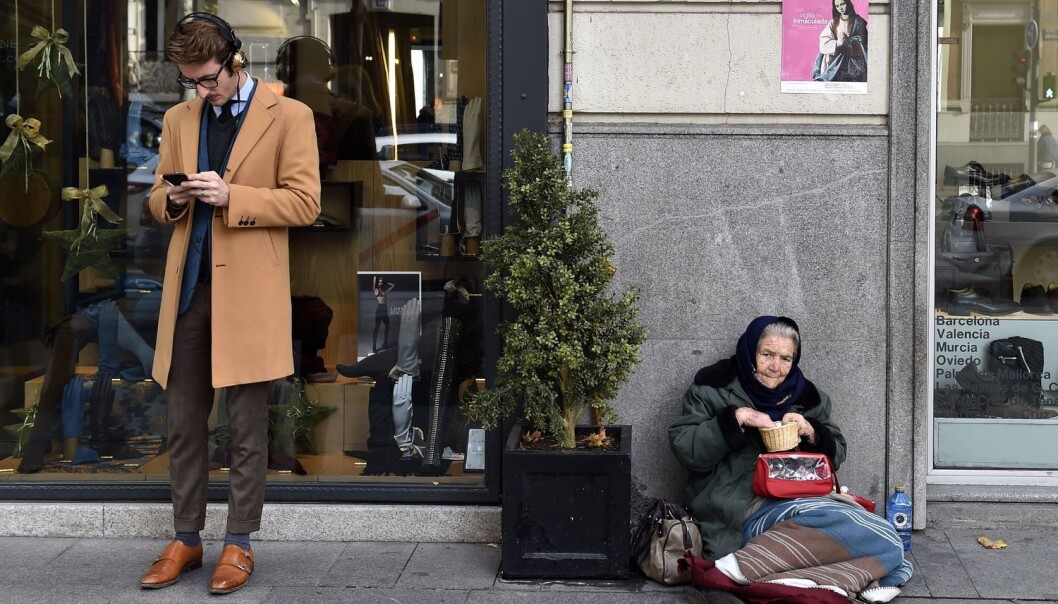 De fleste av oss har det bedre enn vi hadde for noen generasjoner siden, men ulikhetene i samfunnet blir likevel større. (Foto: Gerard Julien, Afp, NTB scanpix) De fleste av oss har det bedre enn vi hadde for noen generasjoner siden, men ulikhetene i samfunnet blir likevel større. (Foto: Gerard Julien, Afp, NTB scanpix)