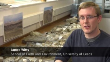 James Witt har brukt seks år på å identifisere og tidsbestemme de mange fossilene som en del av doktorgradsarbeidet sitt ved University of Leeds. (Foto: University of Leeds/stillbilde fra YouTube.) James Witt har brukt seks år på å identifisere og tidsbestemme de mange fossilene som en del av doktorgradsarbeidet sitt ved University of Leeds. (Foto: University of Leeds/stillbilde fra YouTube.)