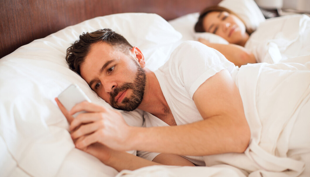 Finansfolk som hadde blitt tatt for innsidehandel dukket opp i registrene over betalende Ashley Madison-kunder ti ganger oftere enn andre finansfolk, ifølge en ny studie. (Foto: Shutterstock / NTB Scanpix) Finansfolk som hadde blitt tatt for innsidehandel dukket opp i registrene over betalende Ashley Madison-kunder ti ganger oftere enn andre finansfolk, ifølge en ny studie. (Foto: Shutterstock / NTB Scanpix)